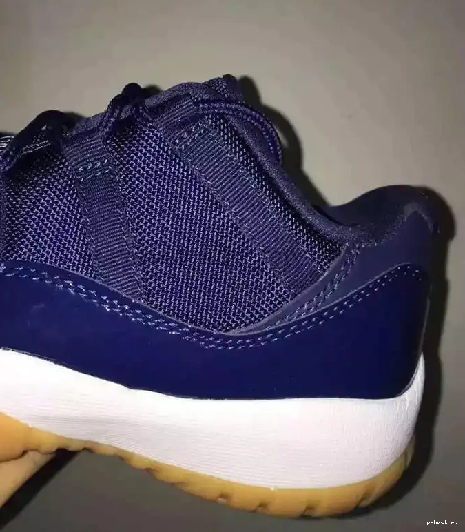 Authentic Air Navy Gum Jordan Low 11 0519